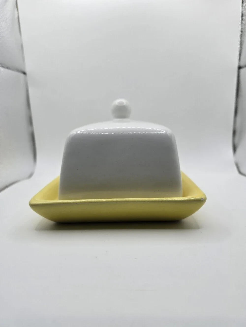 White Lemon Branch Ceramic Butter Dish With Handled Lid Yellow Plate Pre-Owned
